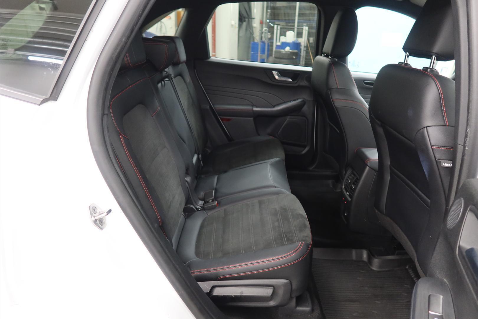 FORD Kuga 15