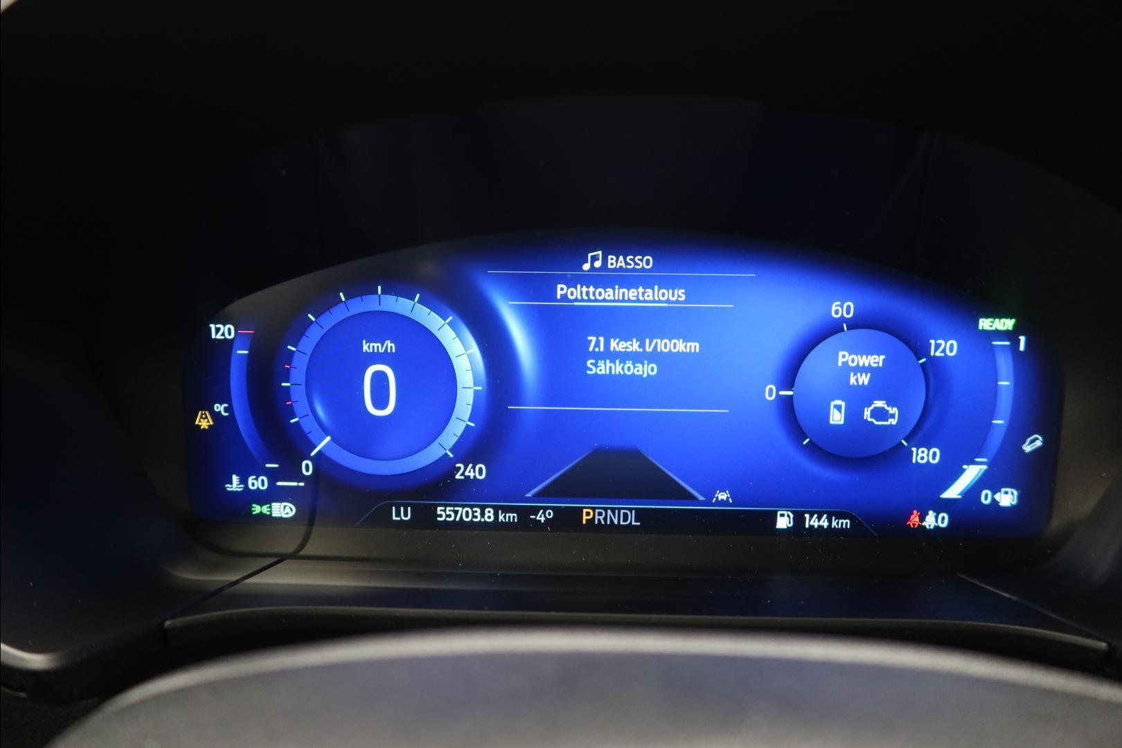 FORD Kuga 17