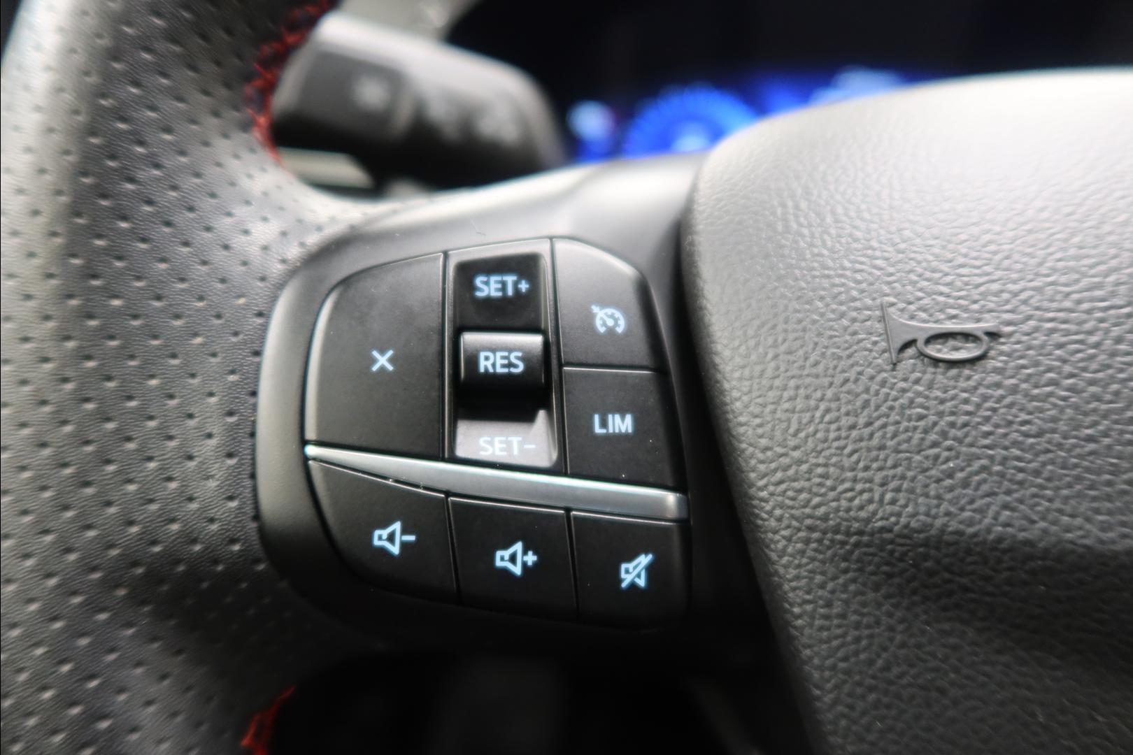 FORD Kuga 20