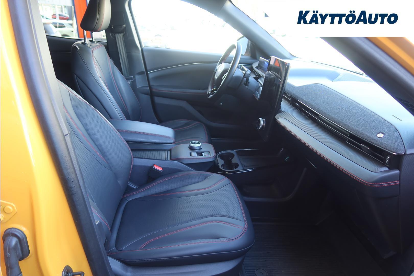 FORD Mustang Mach-E 2023