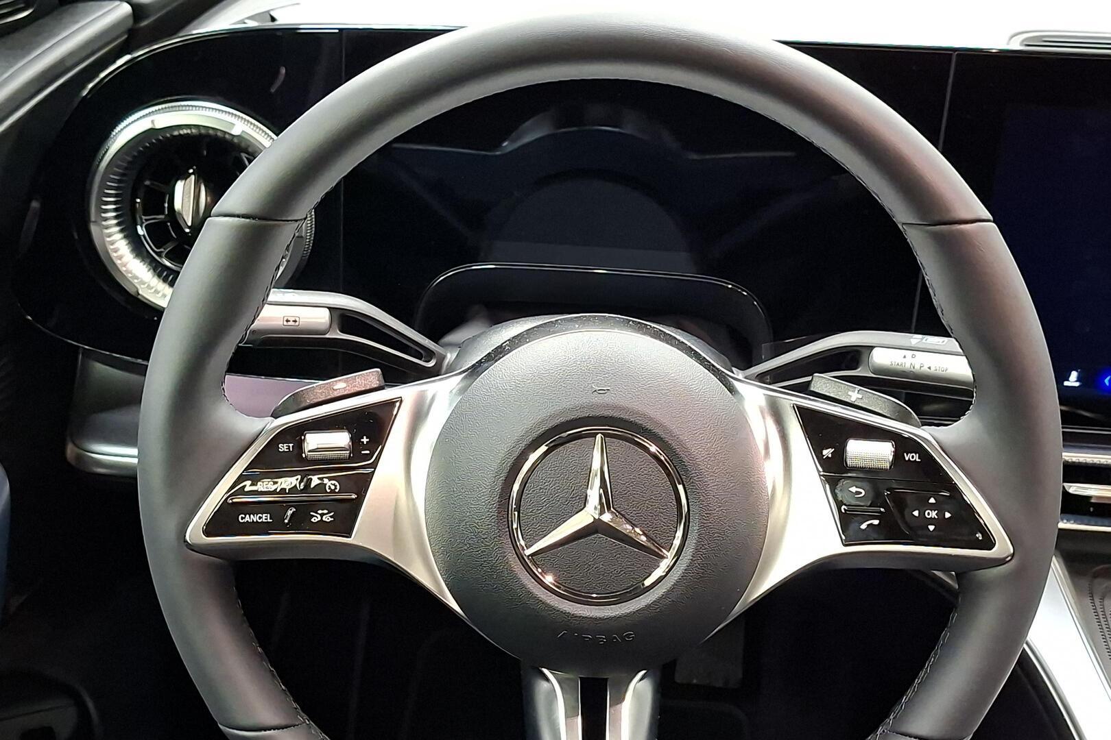 MERCEDES-BENZ C 2026