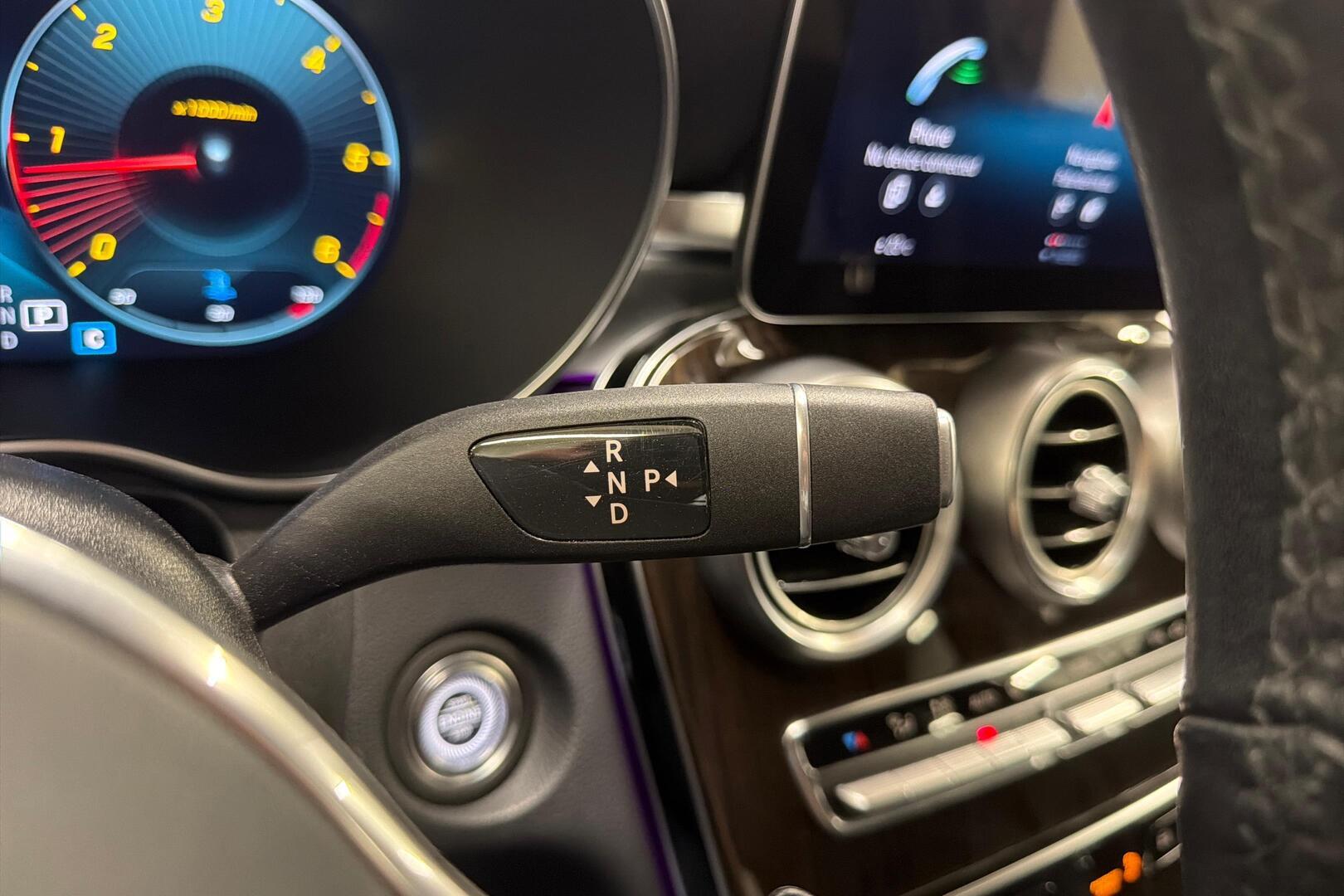 MERCEDES-BENZ GLC 2019