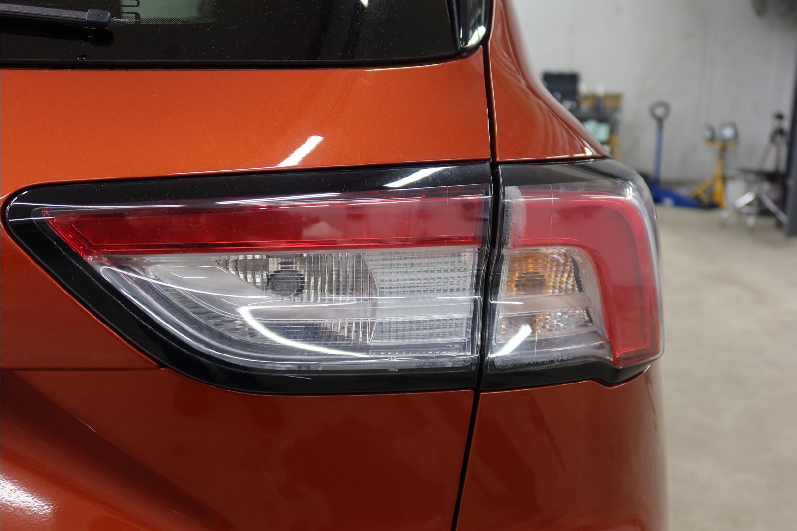 FORD Kuga 15