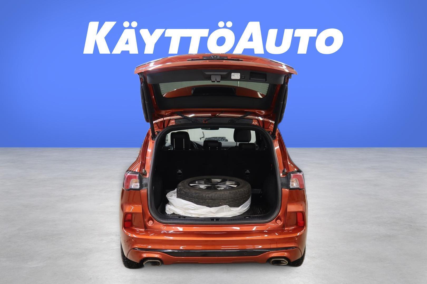 FORD Kuga 5