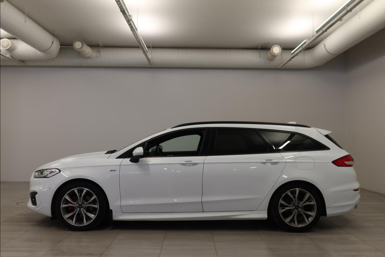 FORD Mondeo Hybrid 2021