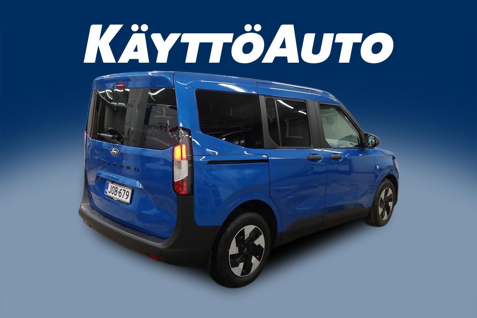 FORD Tourneo Courier 2025