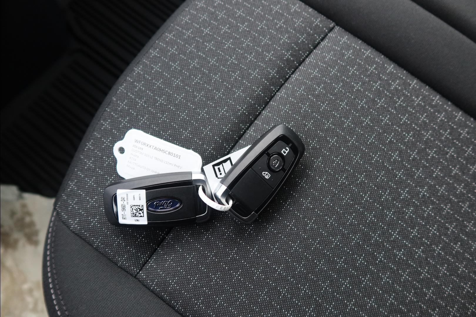 Ford Transit Custom 2025