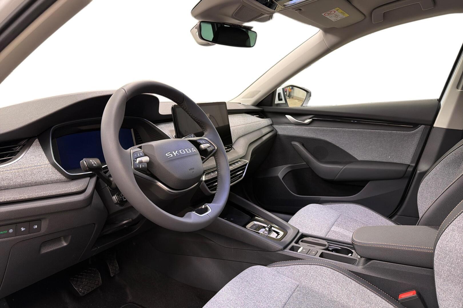 SKODA Octavia 10