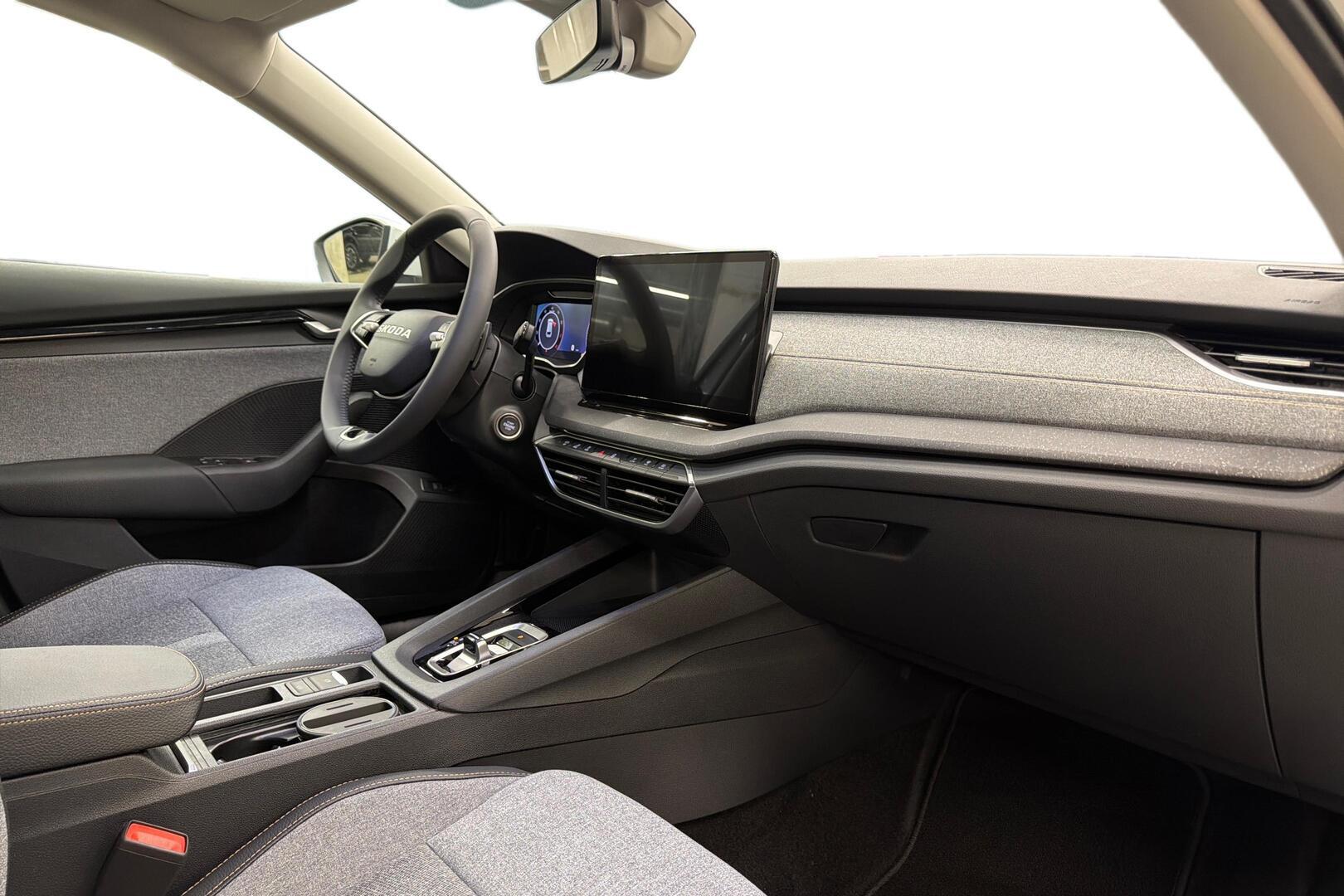 SKODA Octavia 15