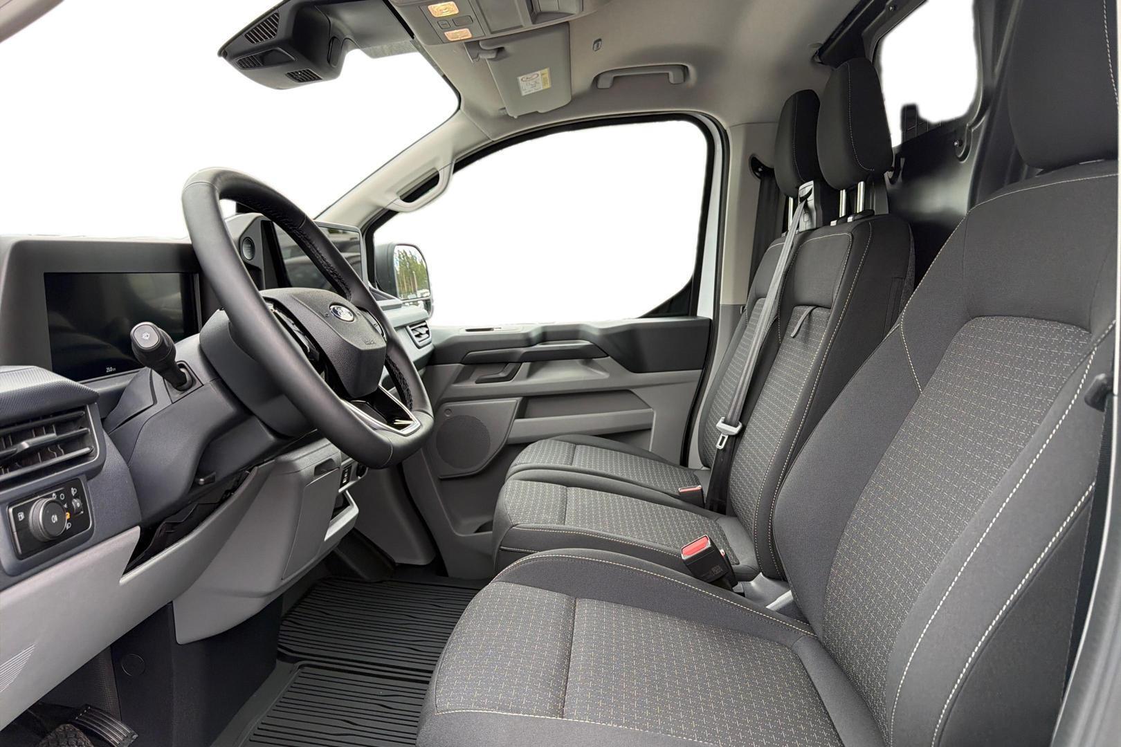FORD TRANSIT CUSTOM 11