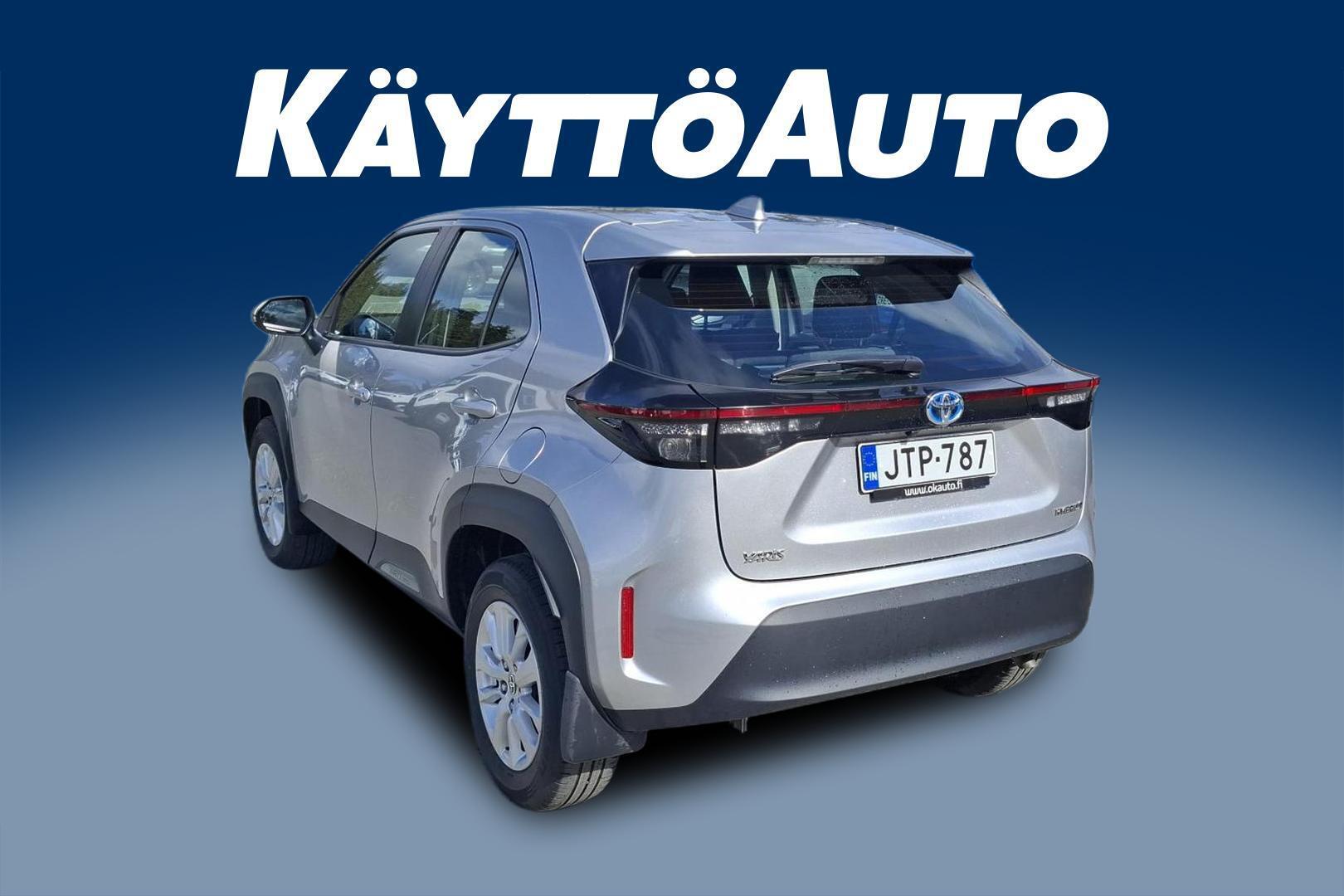 TOYOTA Yaris Cross 2022