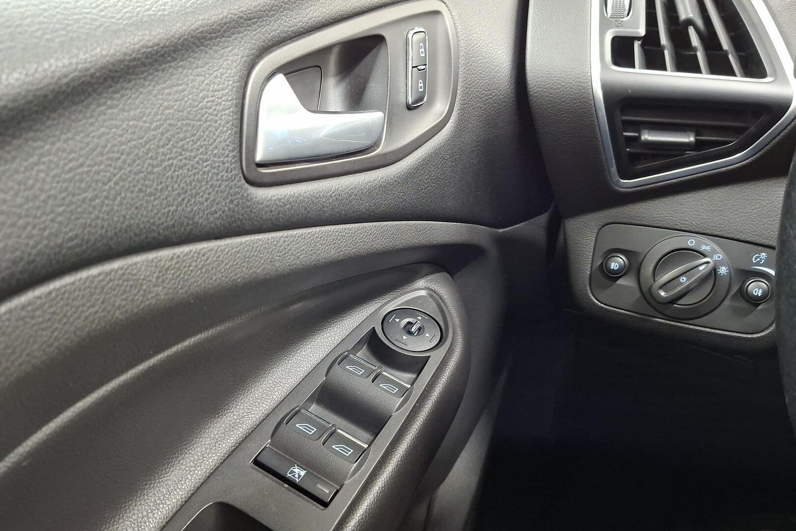 FORD Kuga 2015