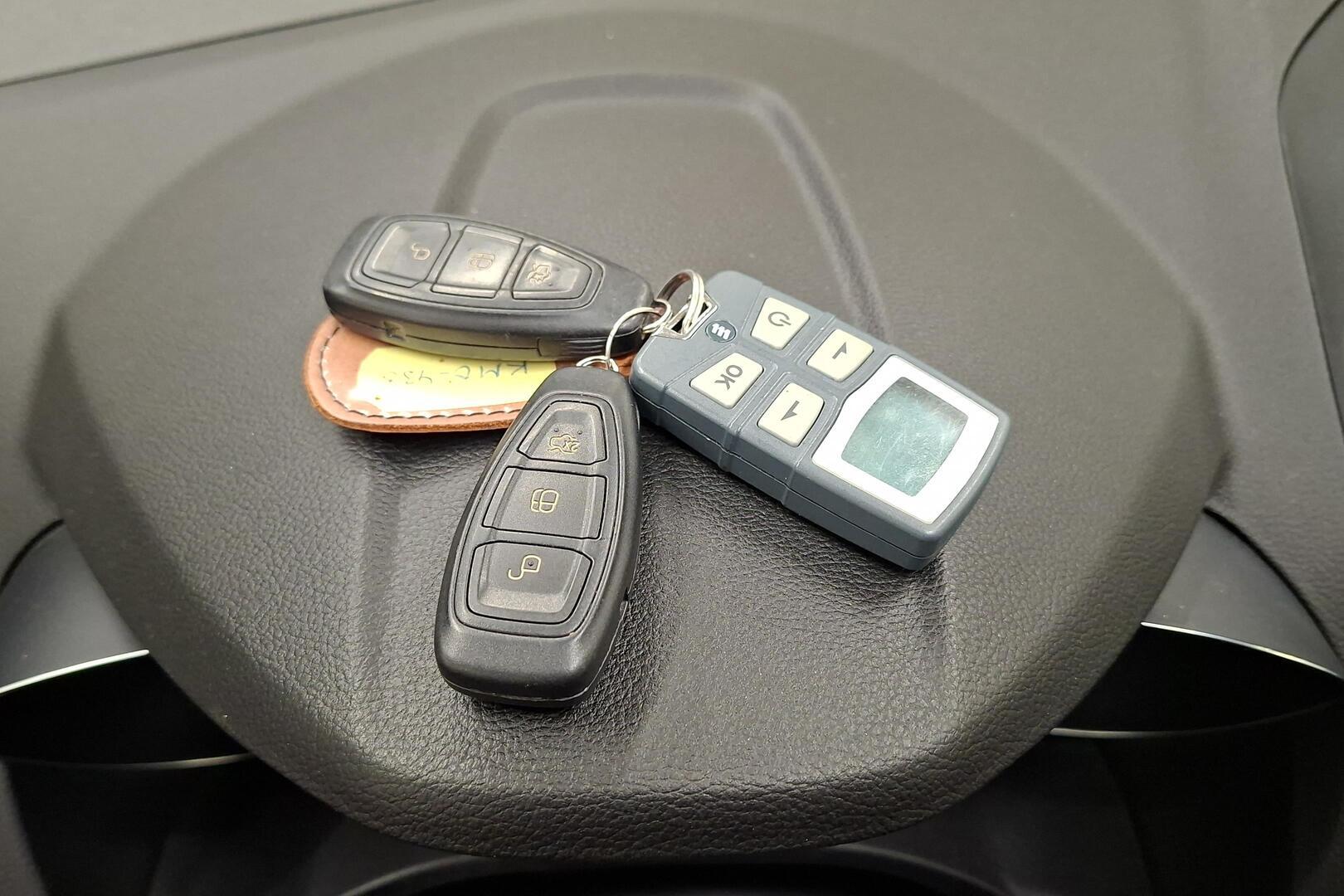 FORD Kuga 2015