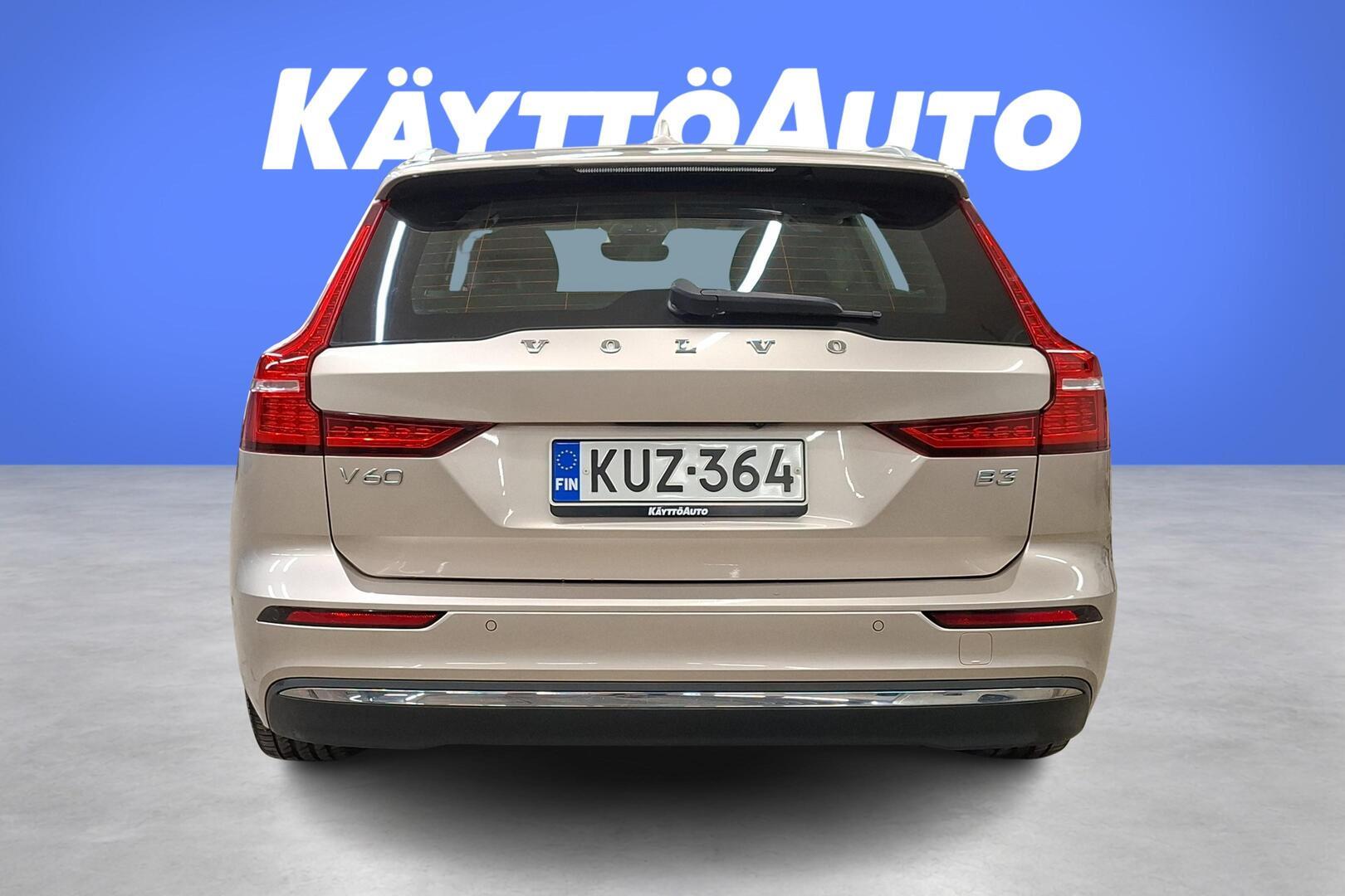 VOLVO V60 2022