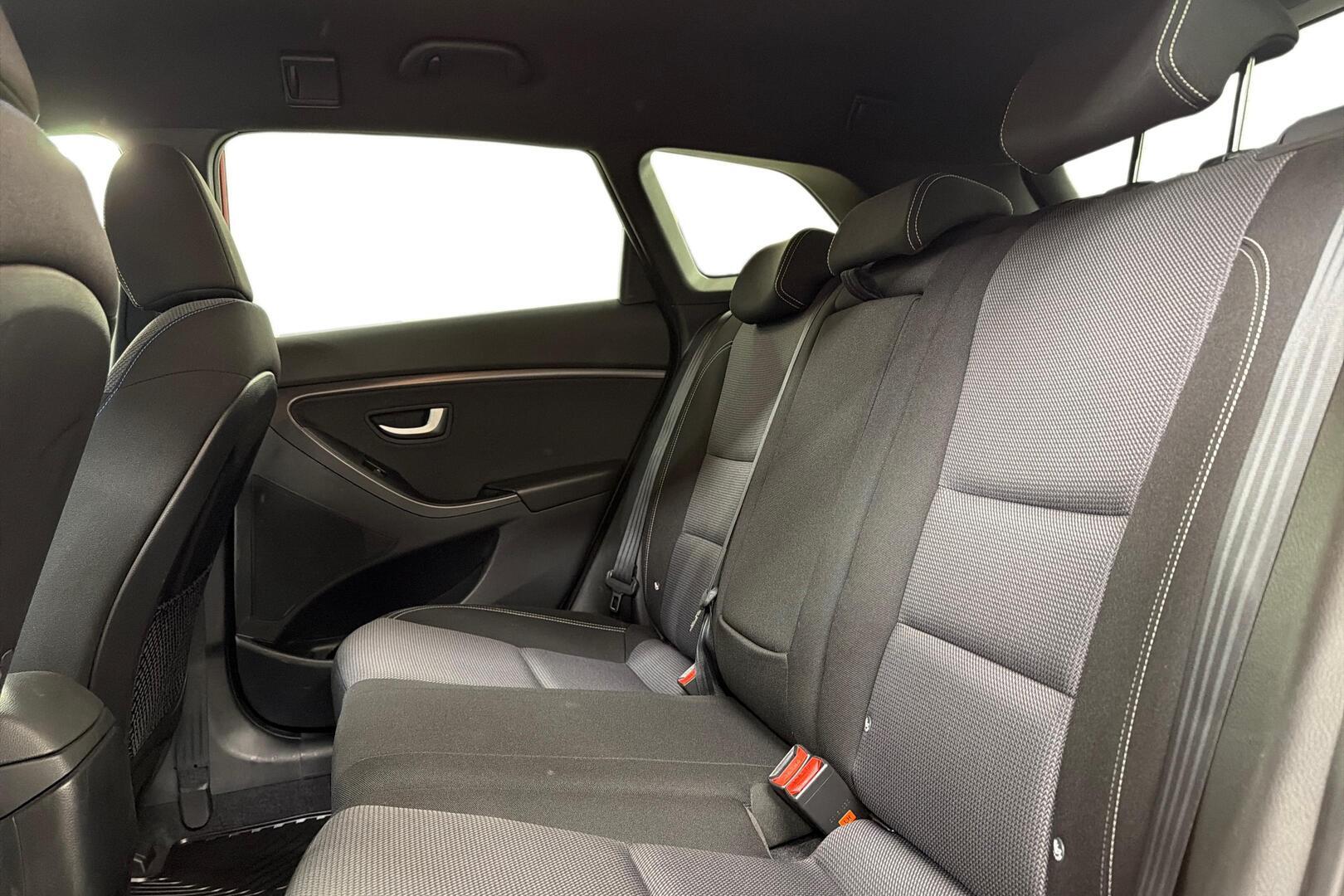 HYUNDAI i30 Wagon 2016