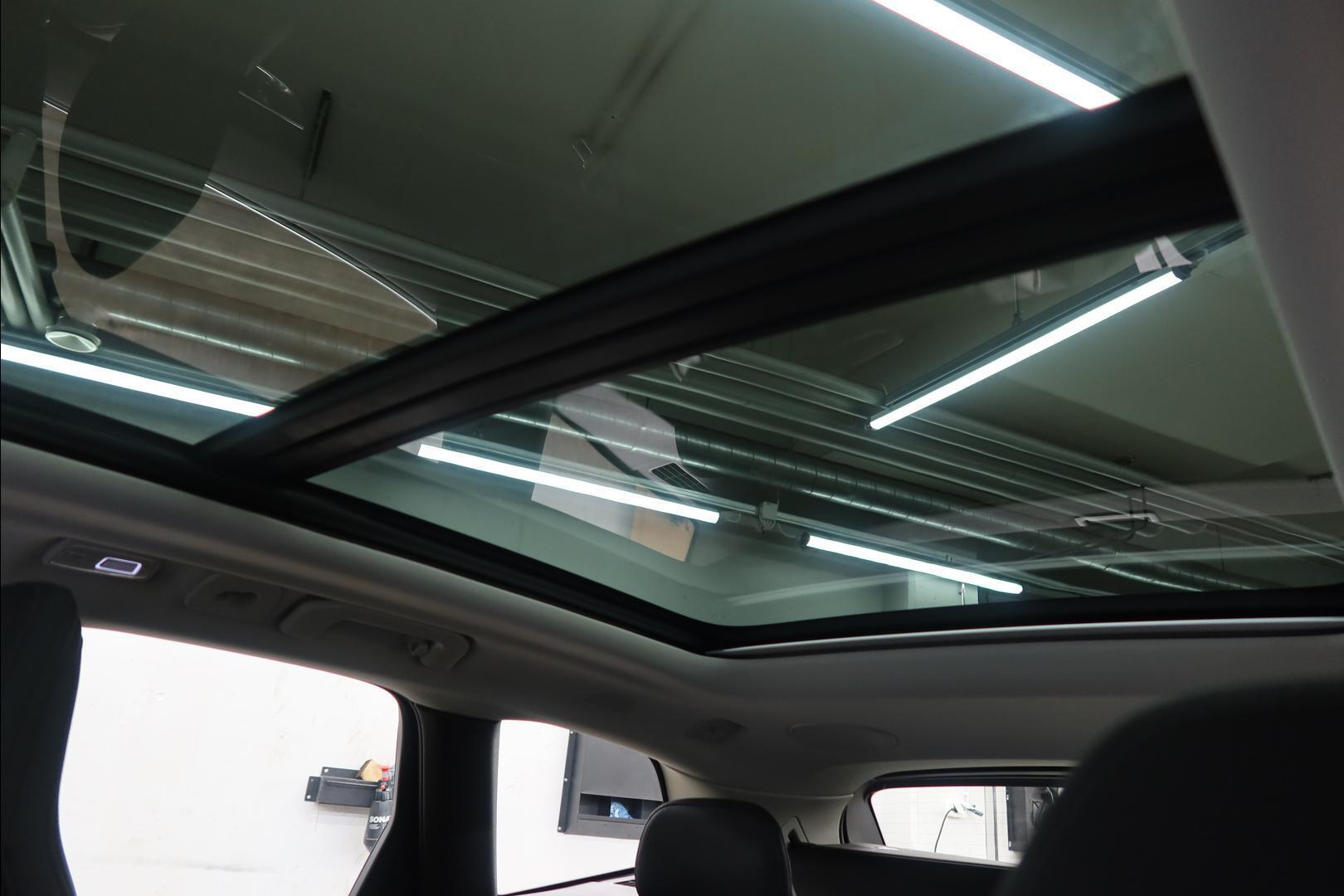 VOLVO XC60 2024
