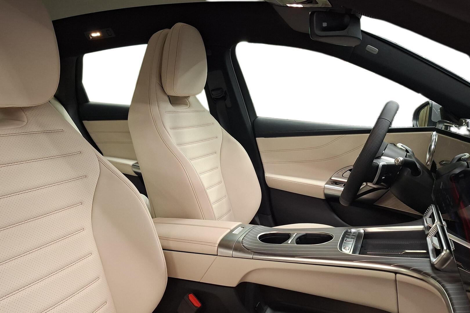 MERCEDES-BENZ C 2026