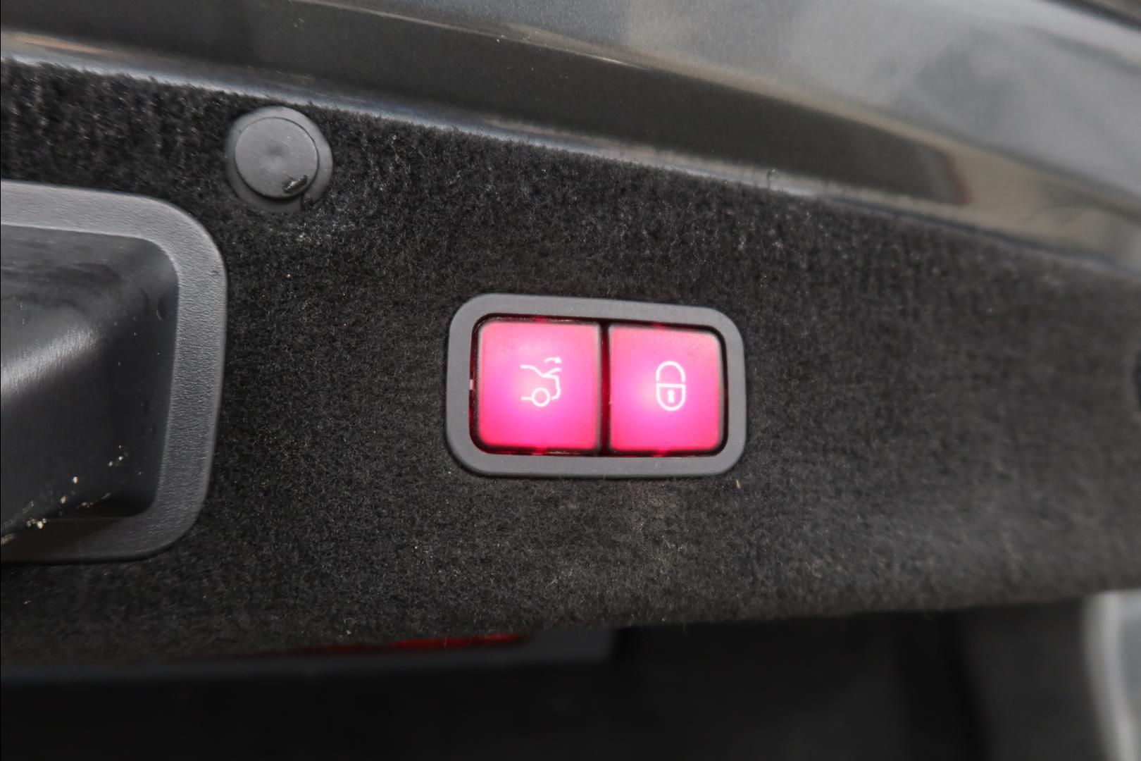 MERCEDES-BENZ S 2016