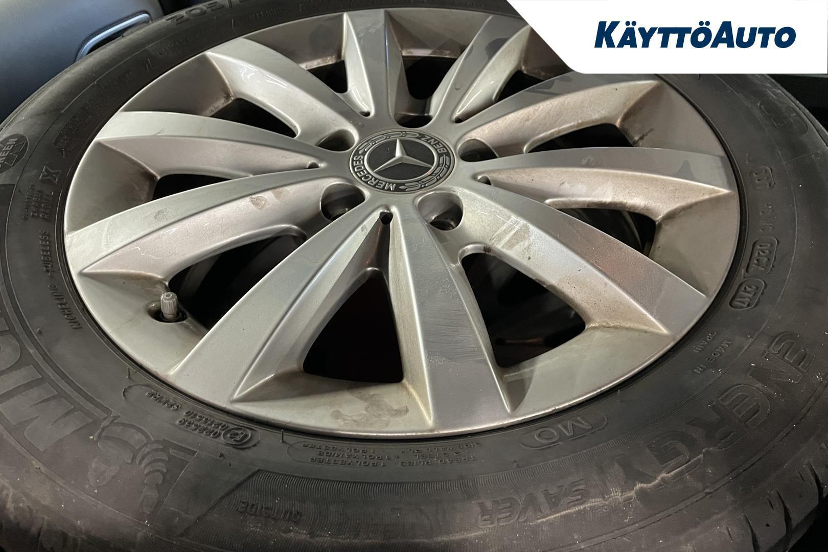 MERCEDES-BENZ A 2018