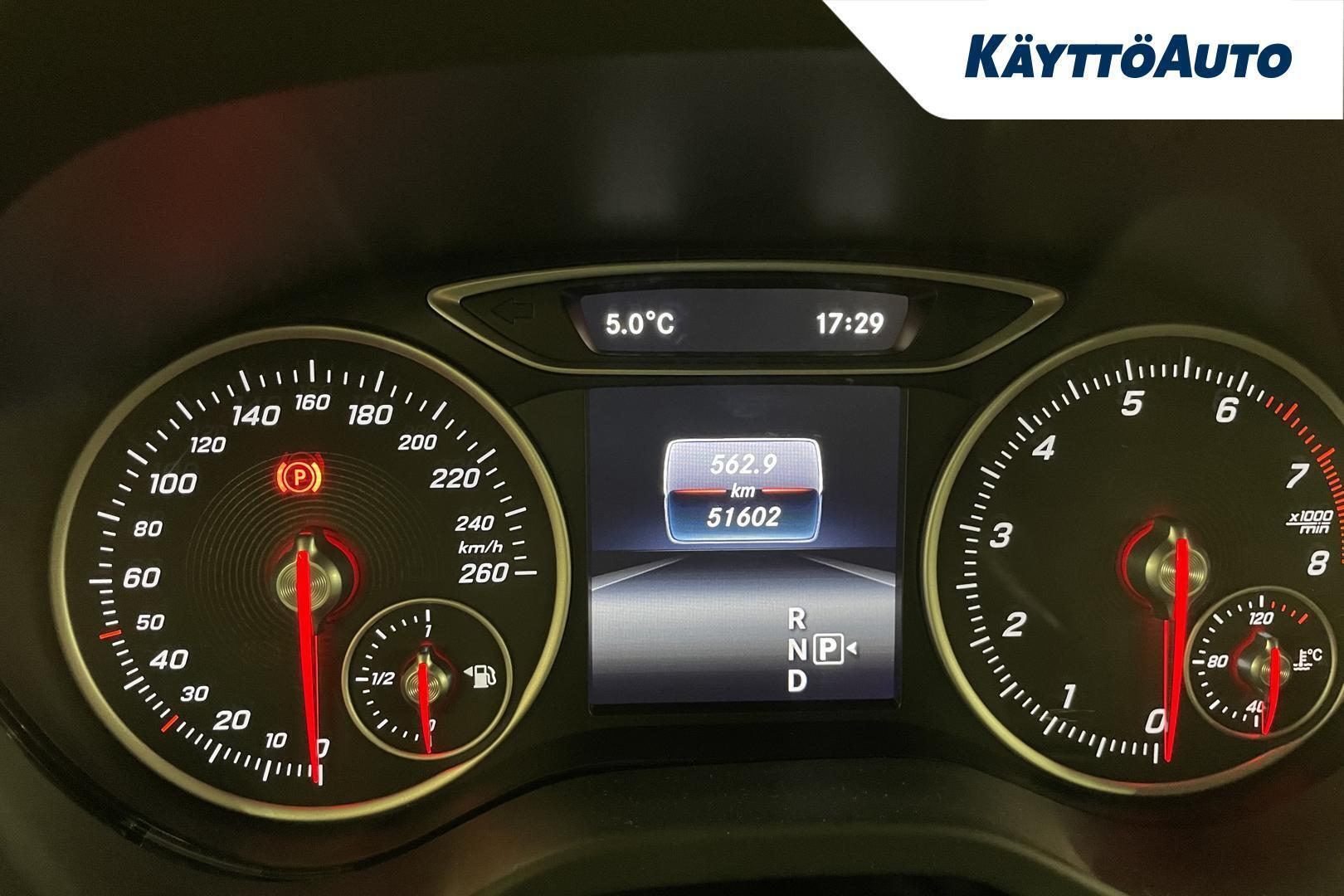 MERCEDES-BENZ A 2018