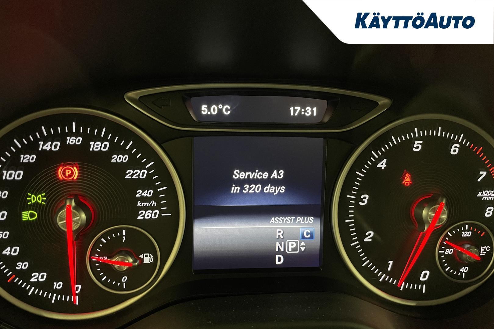 MERCEDES-BENZ A 2018