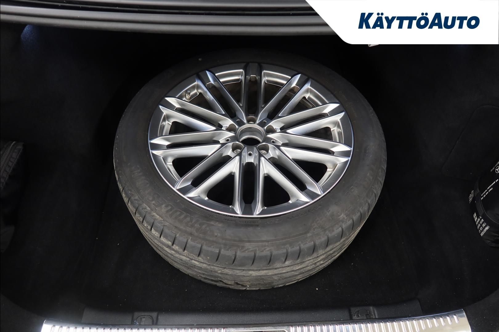 Mercedes-Benz S 2023