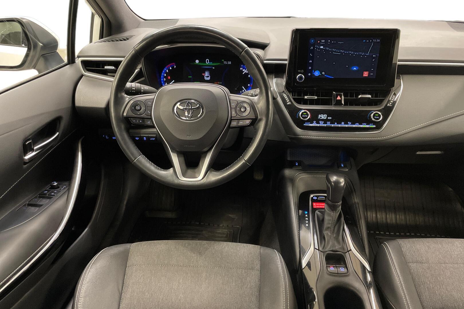 TOYOTA Corolla 2023