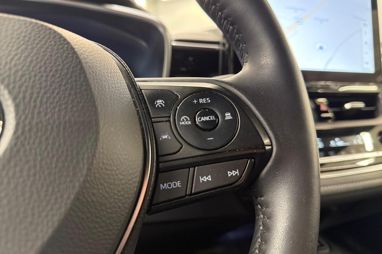 TOYOTA Corolla 2025