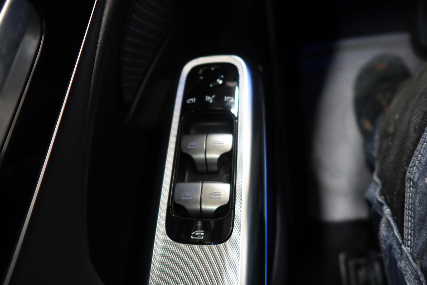 Mercedes-Benz E 2025