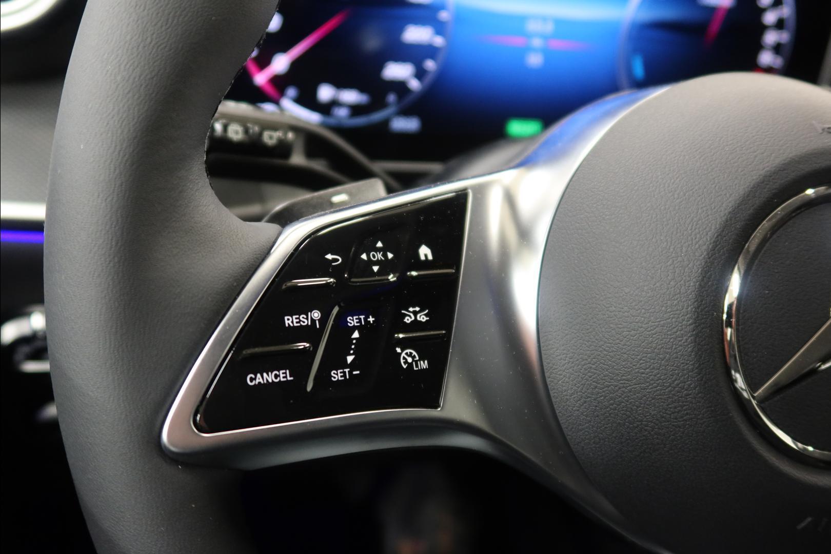 MERCEDES-BENZ GLC 2026