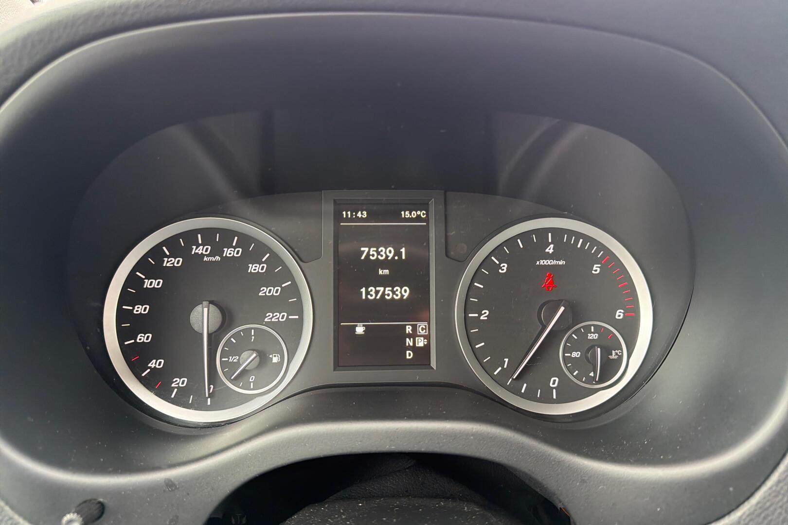 MERCEDES-BENZ Vito 2020