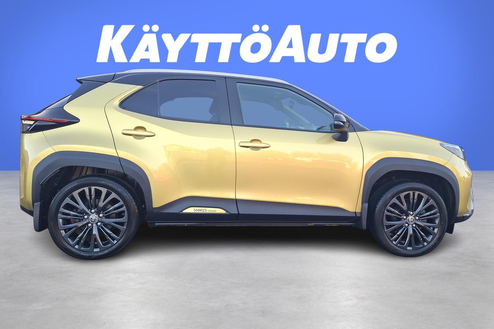 TOYOTA Yaris Cross 2022