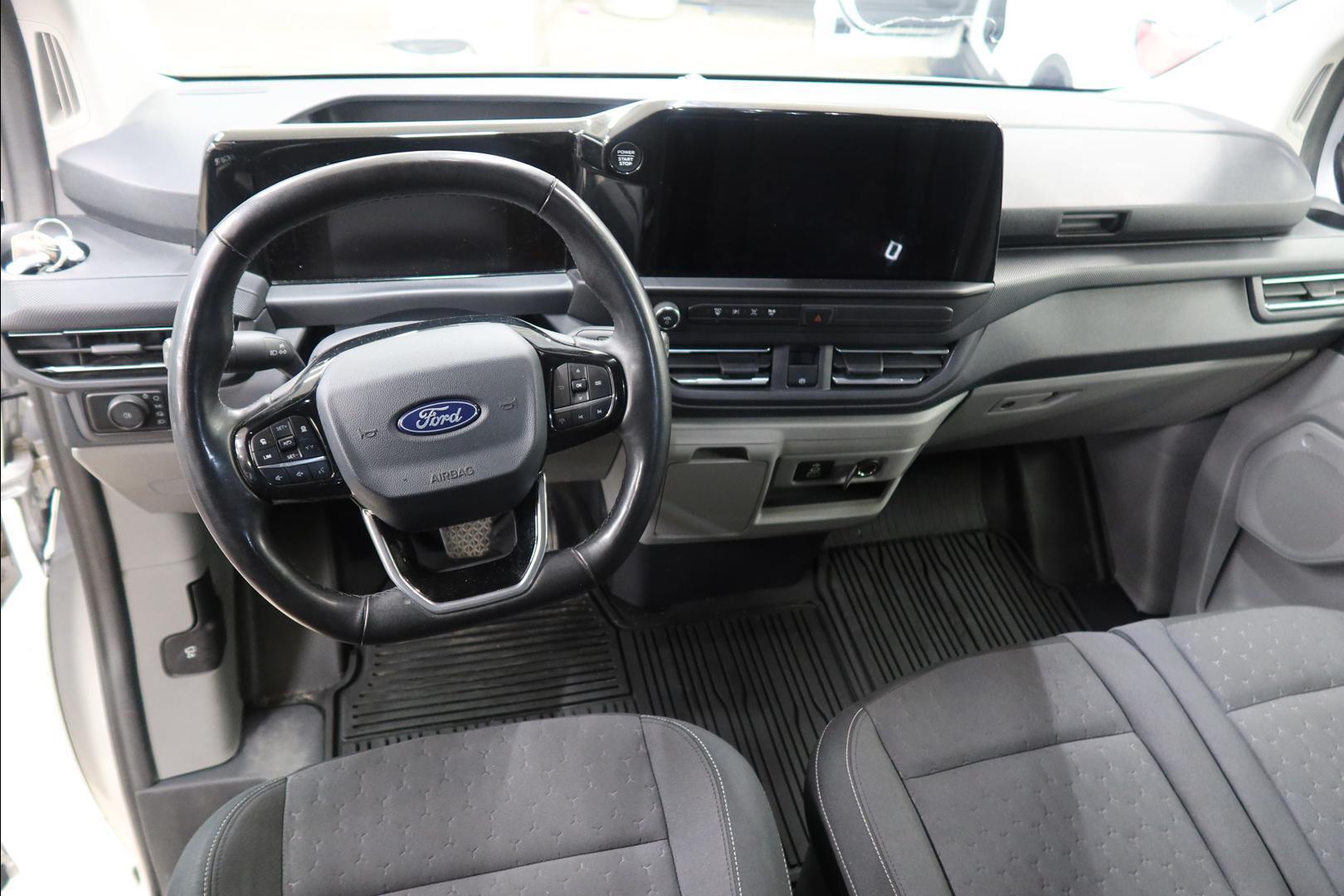 FORD Transit Custom 2024