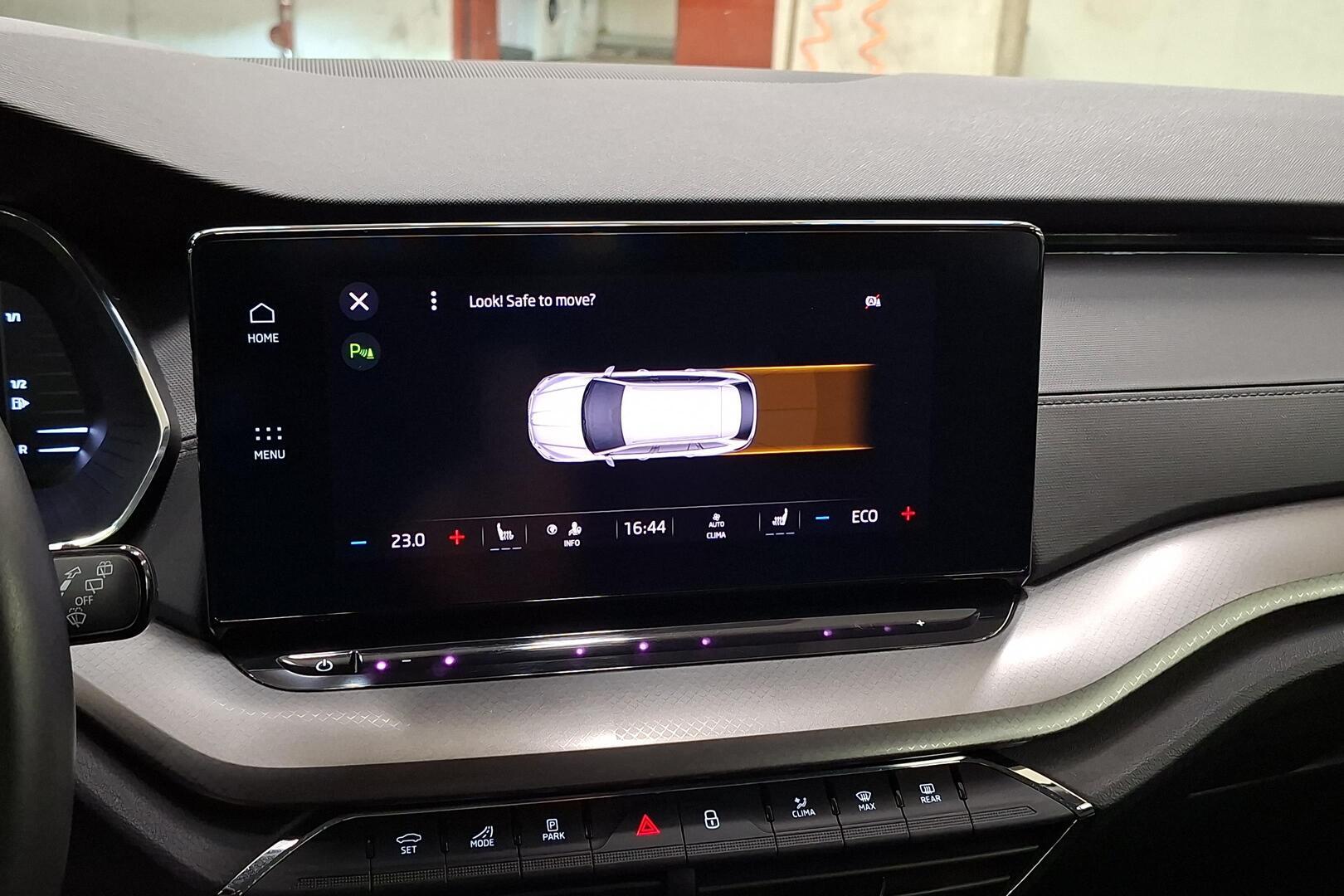 SKODA Octavia 2023