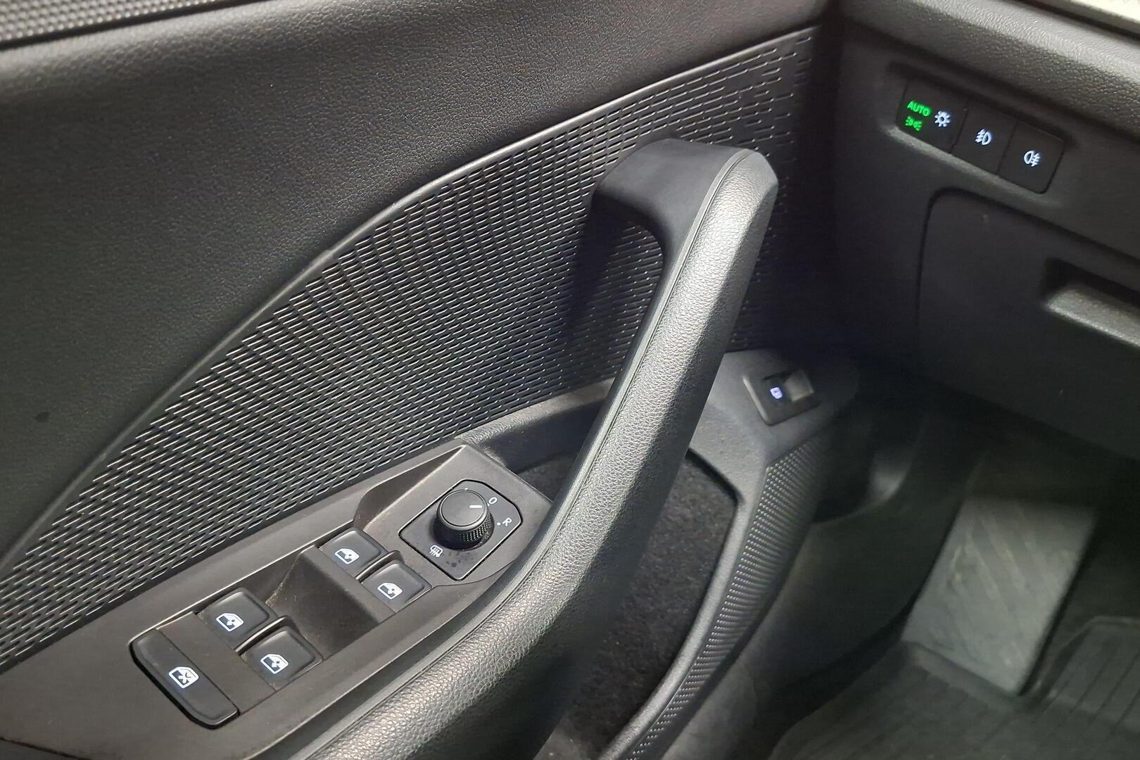 SKODA Octavia 22