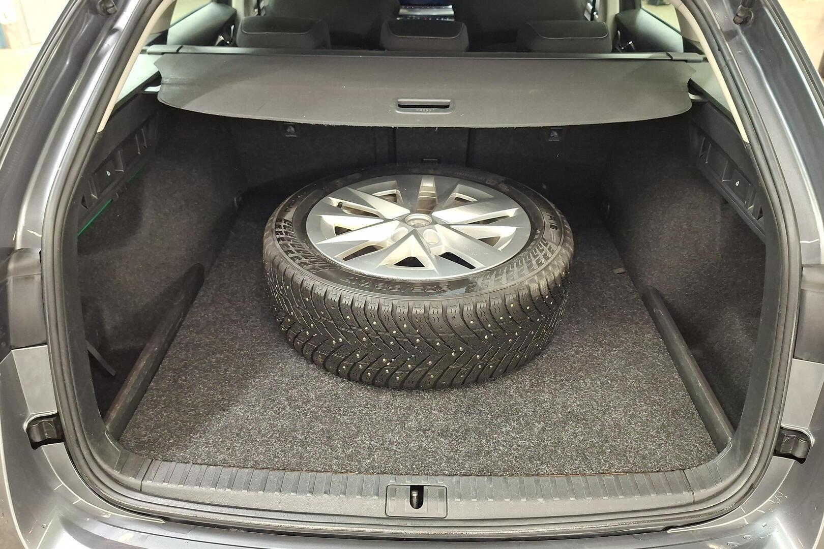 SKODA Octavia 26