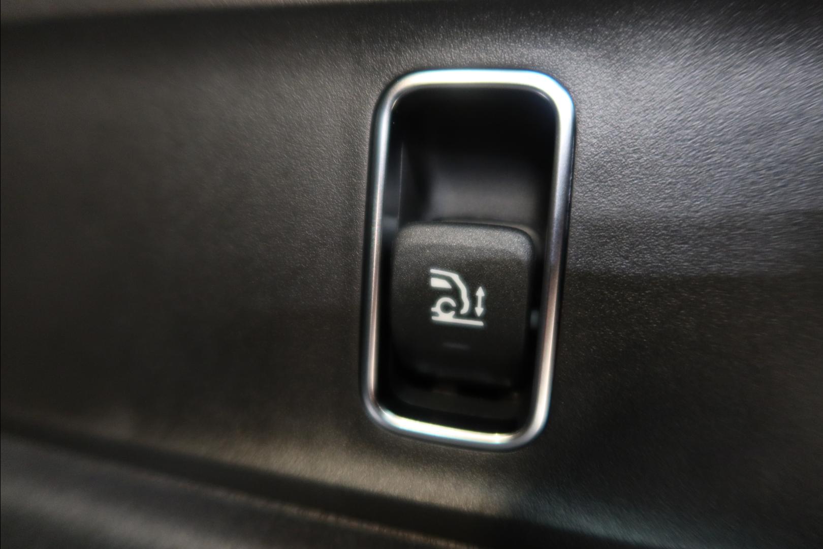 Mercedes-Benz GLE 2025