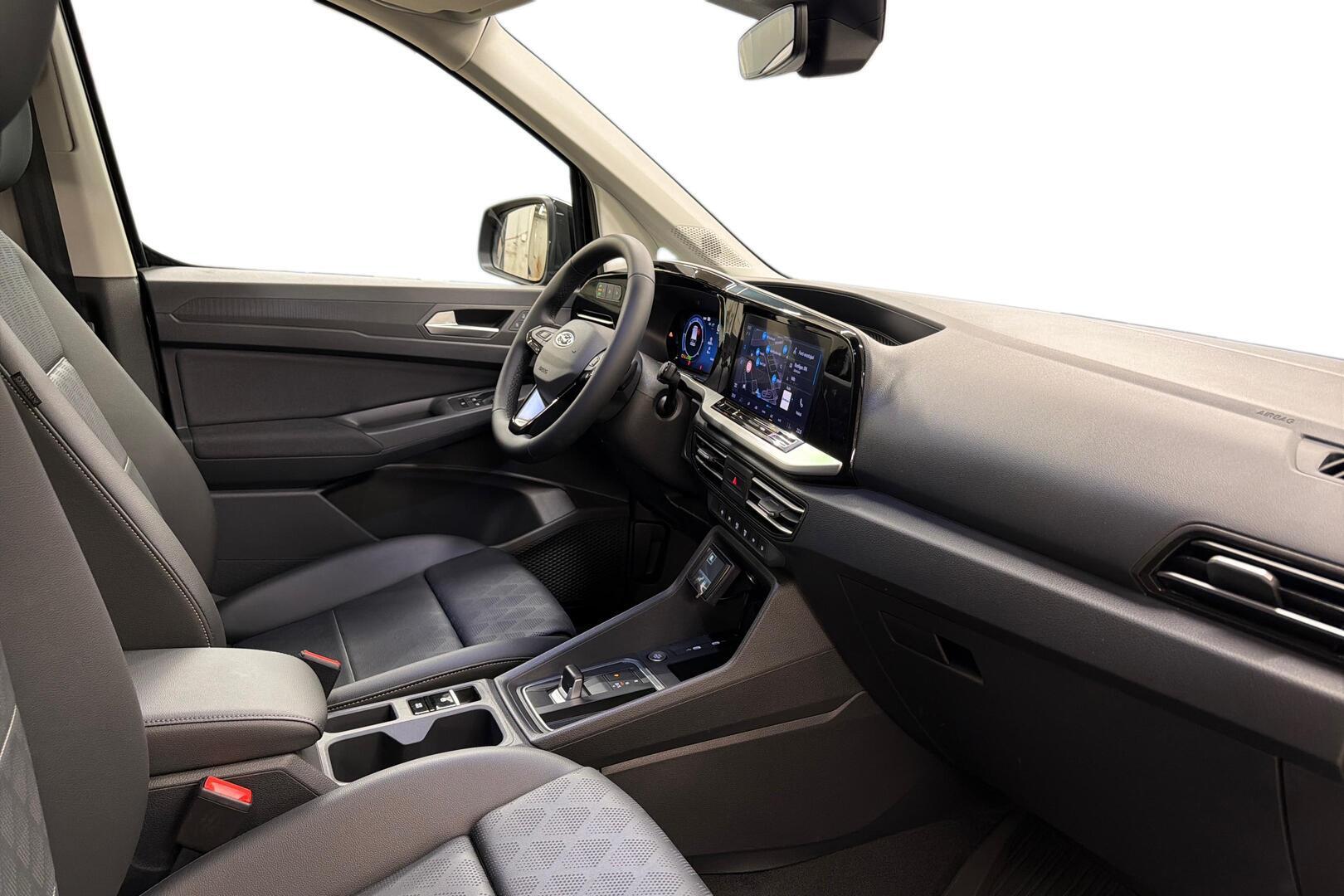 FORD TOURNEO CONNECT 2026