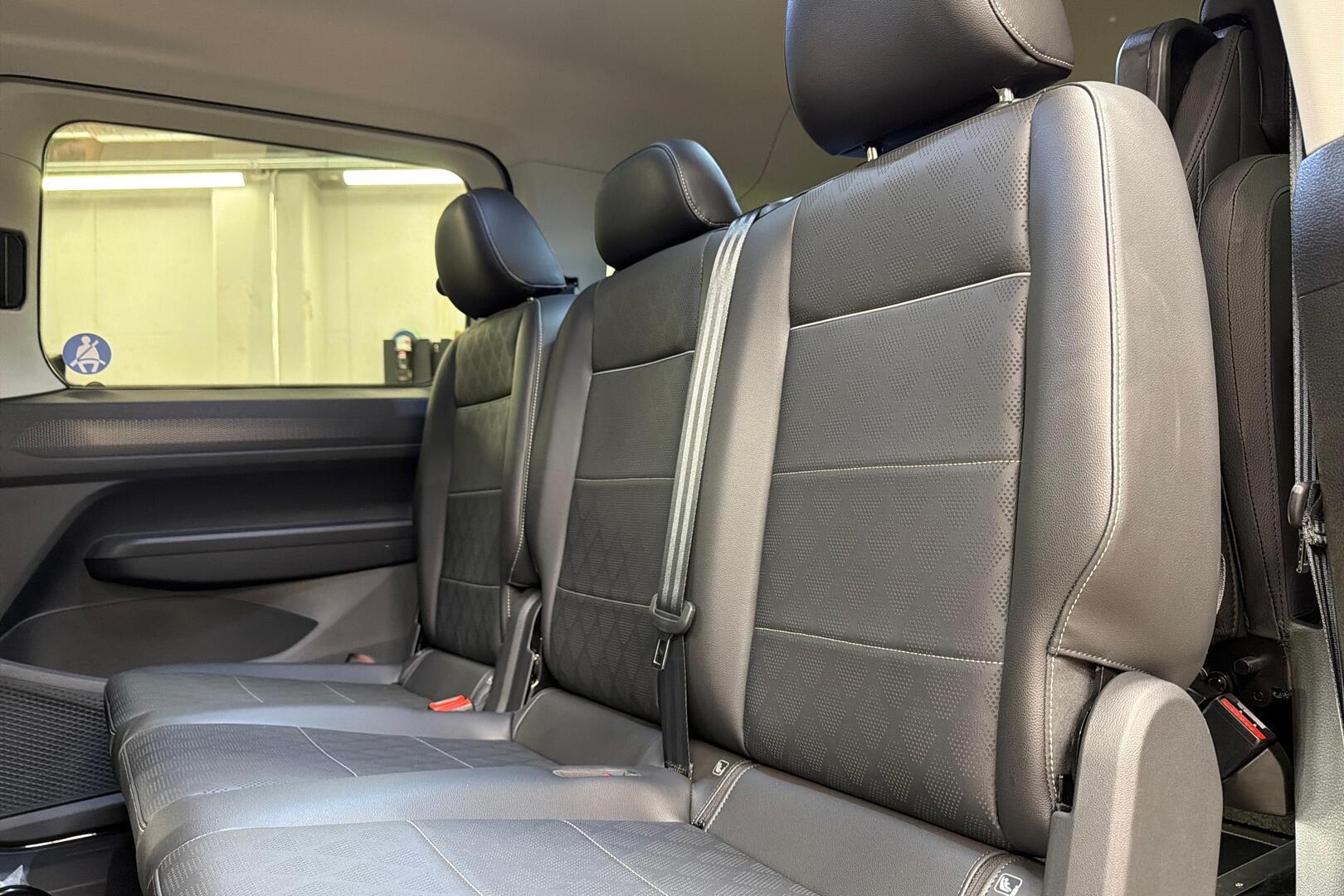 FORD TOURNEO CONNECT 2026