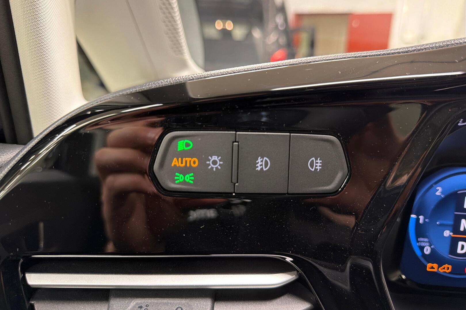 FORD TOURNEO CONNECT 2026