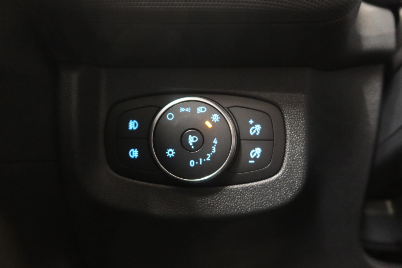 FORD TRANSIT COURIER 2026