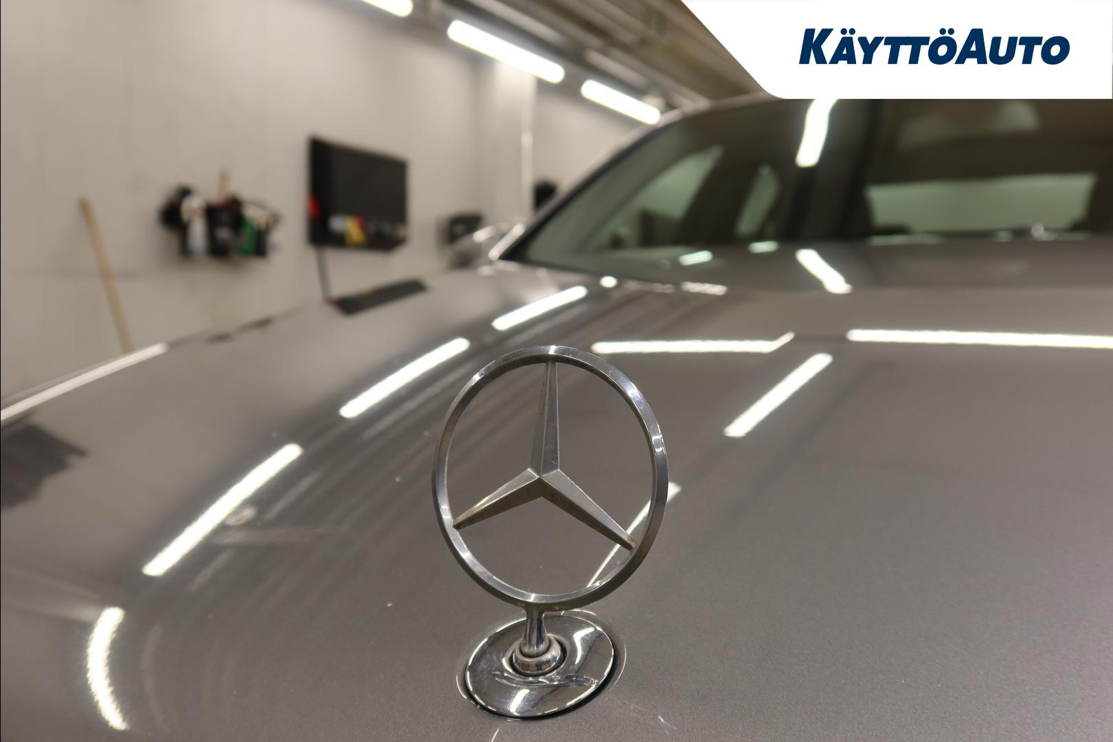 Mercedes-Benz E 2012