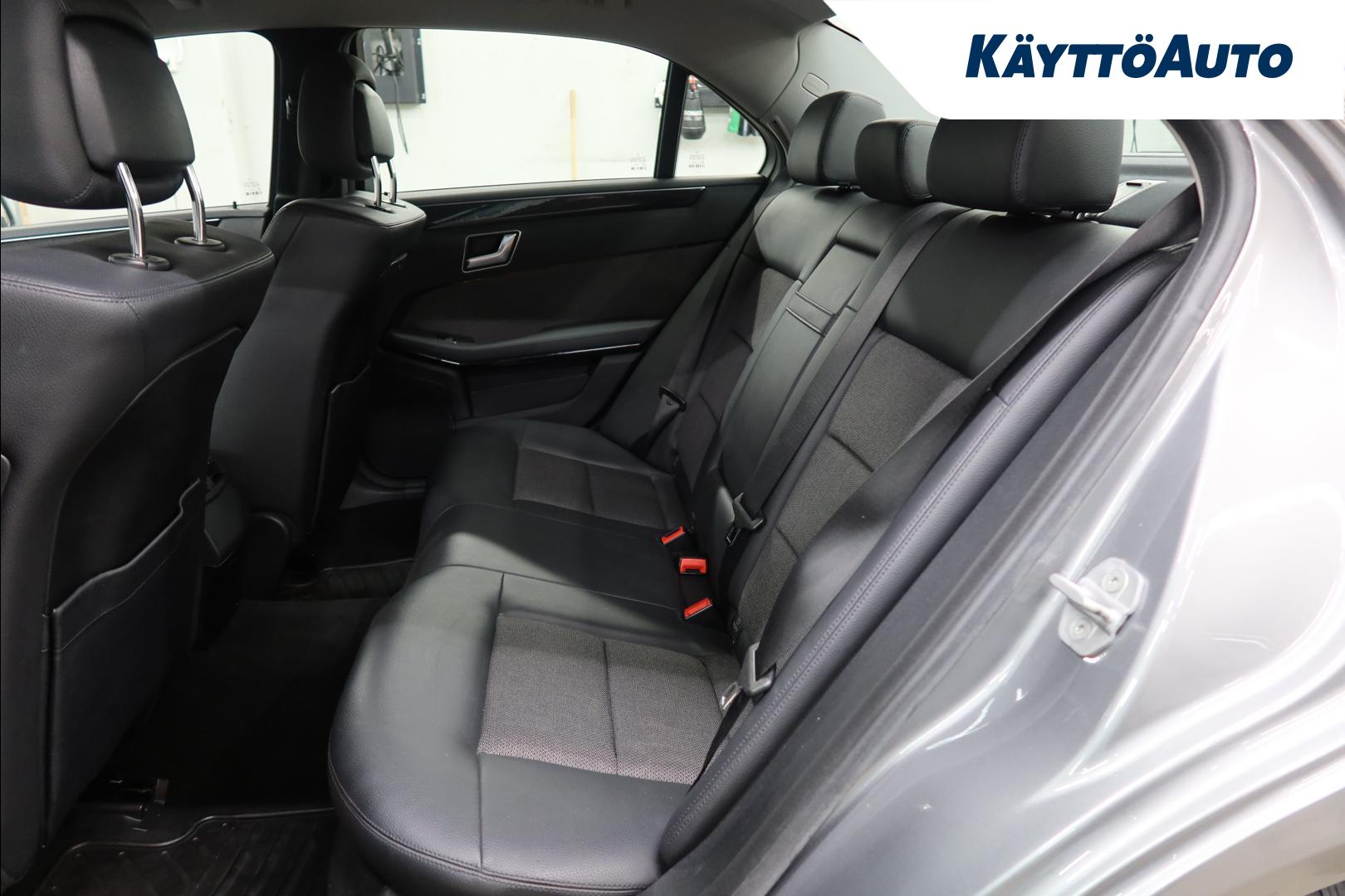 Mercedes-Benz E 2012