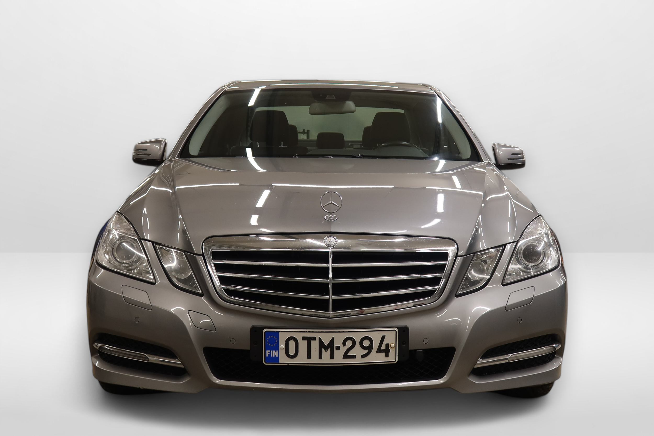 Mercedes-Benz E 2012