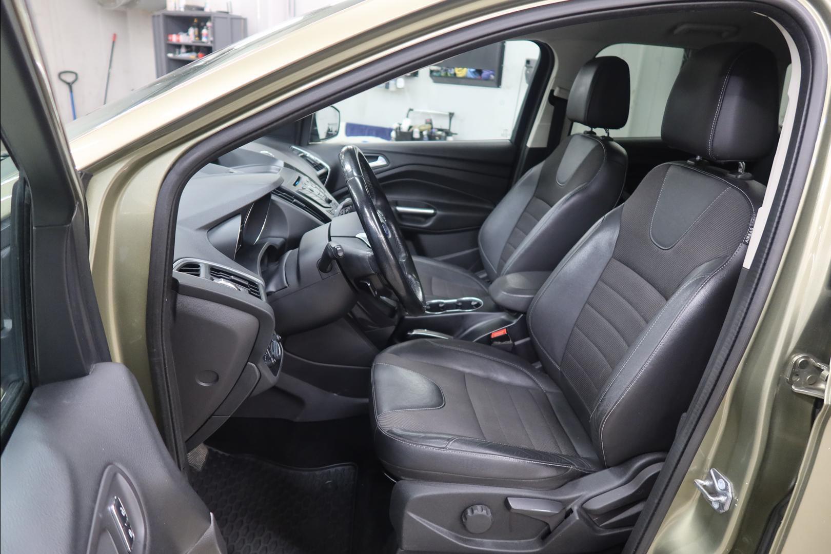 FORD Kuga 2014