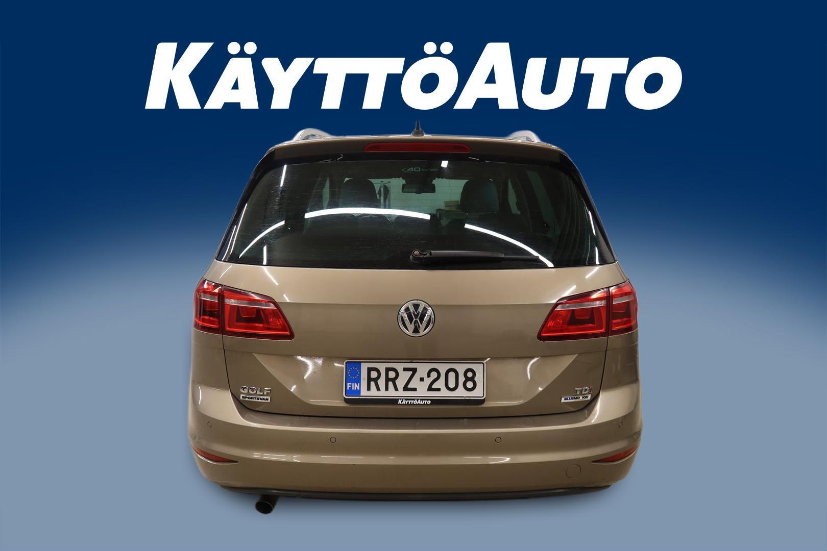 VOLKSWAGEN Golf Sportsvan 2014