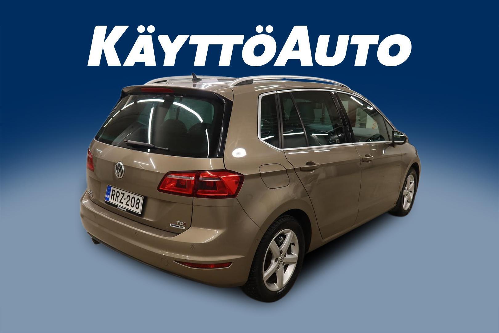 VOLKSWAGEN Golf Sportsvan 2014