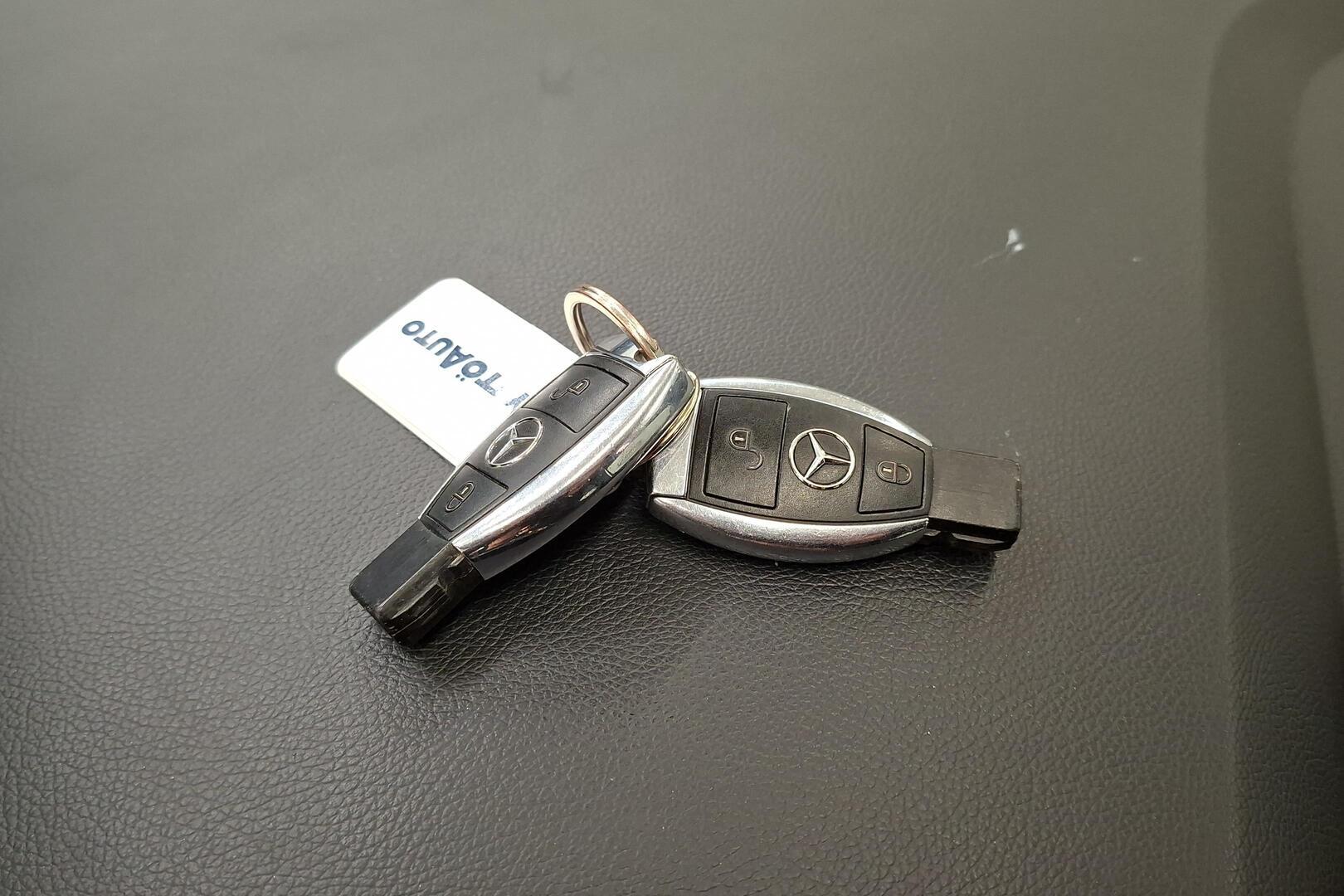 MERCEDES-BENZ B 2015
