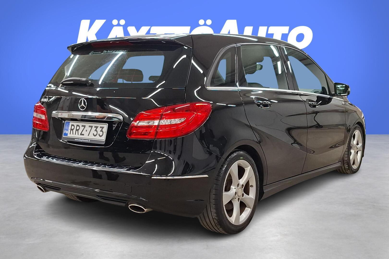 MERCEDES-BENZ B 2015