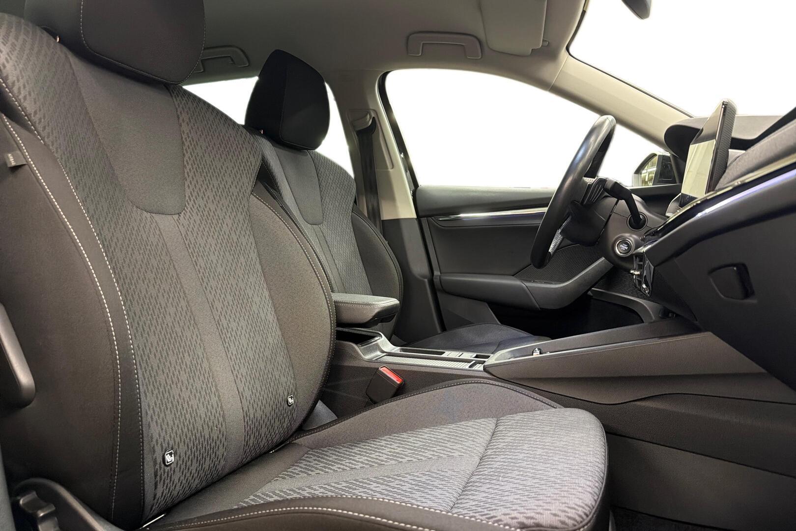 SKODA Octavia 2023